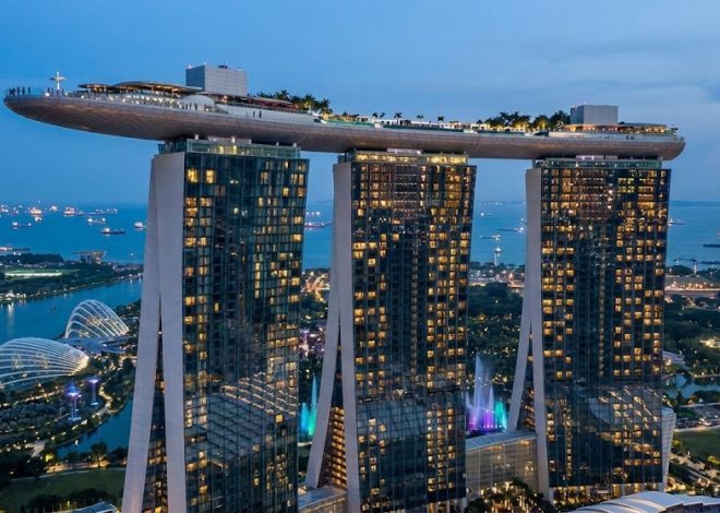 Marina Bay Sands Singapore: Berjalan di Atas Tiga Gedung